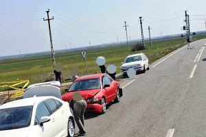 Accident rutier pe DN 2, spre Boloteşti! Trei autoturisme implicate