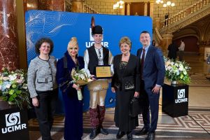 Premiu de Excelenţă pentru „Junii Sibiului”: 80 de ani de tradiţie şi performanţă artistică / foto