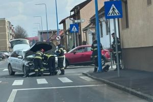 Accident grav pe Codrul Cosminului, la intersecţia cu Strada Albă – Evitaţi zona!