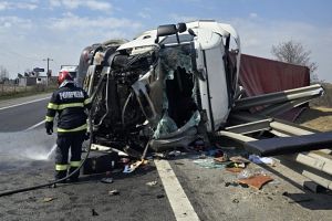 Accident grav pe autostrada Bucureşti – Piteşti. Trafic blocat pe ambele sensuri