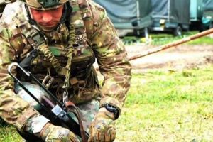 VIDEO Militarii Brigăzii 282 Blindată din Focşani îşi consolidează pregătirea în domeniul cercetării geniu