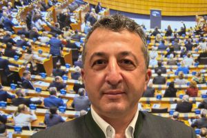A fost desemnat noul director general al Romsilva pentru următorii 3 ani. Este doctor în silvicultură la Universitatea „Transilvania”