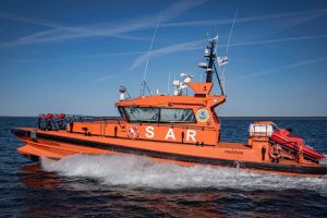 Interventie rapida a ARSVOM la Constanta. Un membru de echipaj preluat in siguranta