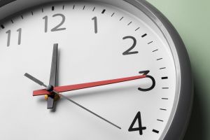 România trece la ora de vară în noaptea de 28 spre 29 martie. Ceasurile se dau înainte cu o oră