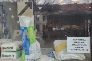 Partidele care nu reabilitează faţadele riscă să rămână fără sedii