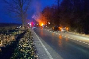 Accident grav în Neamţ între 2 maşini: 4 persoane au murit, iar alte 3 au fost rănite. Șoferul nevinovat îşi sărbătorea ziua de naştere pe 25 martie, cel vinovat pe 26 martie. Ambii au decedat (FOTO&VIDEO)