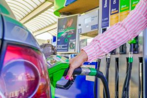 Motorina a trecut de 10 lei/litru în Oradea, inclusiv la Petrom