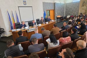 VIDEO Consilier judeţean pus să-şi dea demisia din funcţie. Vezi motivul!