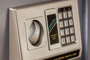 Jaf la o primarie din judetul Galati! Ar fi fost furati bani din seiful institutiei