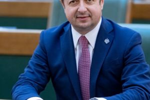 Marius Dunca: „În contextul scăderii accentuate a activităţii industriale, Braşovul rămâne un pol important de producţie al României”