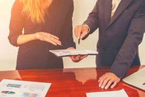  Acvarom Instal SRL controlata de o femeie de afaceri din Constanta, preluata integral de o companie din Bihor 