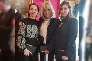 Mirabela Grădinaru a purtat o poşetă realizată de o bihoreancă, la Summitul Melaniei Trump. Fotografie alături de Brigitte Macron şi de Olena Zelenska (FOTO)