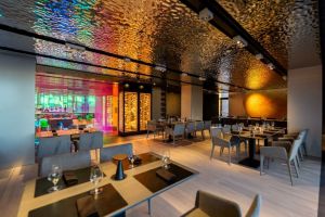 Un nou capitol în gastronomie, conturat prin design, atmosferă şi experienţă, la Hotel ”Privo” din Târgu Mureş