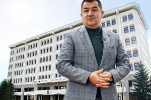 Adrian Bughiu: Va exista o singură echipă PSD în Argeş, cu un singur lider. Municipiul, judeţul şi „descarcerarea“ politică (I)