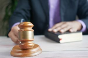 Nou termen la Tribunalul Constanta in litigiul in care Menabit Ozghiun cere despagubiri de la Primaria Mangalia