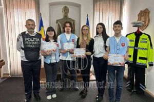 Echipajul de la Școala „Matei Basarab” Târgovişte, pe primul loc la concursul „Respect legea! Respect viaţa!”