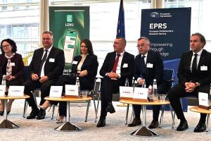 Sănătatea mintală în era digitală: Directorul Spitalului de Psihiatrie Sibiu, Ciprian Băcilă, explică rolul AI în tratarea pacienţilor