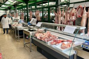 Mielul revine in pietele din Constanta. Unde si cand se va putea cumpara carnea pentru masa de sarbatoare