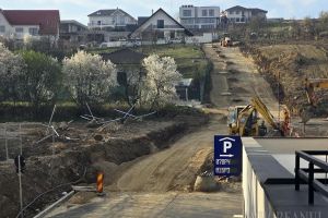 Primăria Oradea cumpără cu 18.000 euro o parte din terenul necesar prelungirii drumului care urcă dealul de lângă Spitalul Judeţean