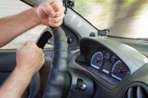 Ai amenzi neplătite, renunţi la şofat. Noi condiţii pentru reducerea suspendării permisului auto