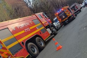 Incendiu într-un bloc de pe strada Libertăţii din Târgu Mureş