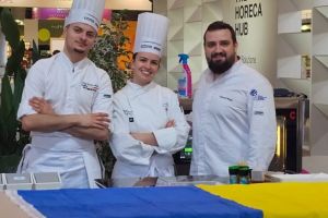 FOTO Botoşăneanul Andrei Miron a obţinut aurul la competiţia internaţională de gastronomie din Barcelona