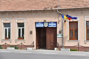 Percheziţii la Primăria Lugaşu de Jos. Procurorii au ridicat Registrul Agricol într-un dosar de abuz în serviciu