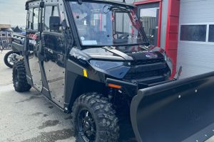 FOTO „Maşină” neobişnuită pentru situaţii de urgenţă cumpărată de o primărie din Botoşani. Poate acţiona pe zăpadă, inundaţii sau teren accidentat