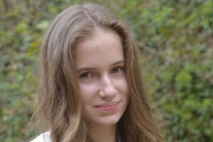 Daria Todoruţ, căpitanul de 18 ani de la Kids Tâmpa Braşov: „Fotbalul nu te face băieţoasă, te face puternică!”