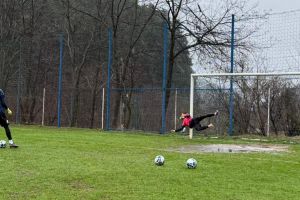 Agnita câştigă la Răşinari. A patra echipa din play-off se decide în ultima etapă / video