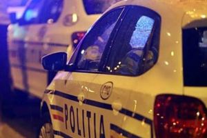 Adolescent de 17 ani, reţinut după ce a pus pe jar Poliţia