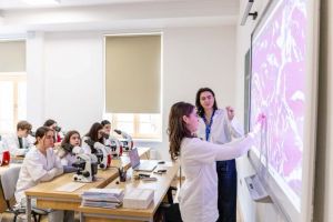 FOTO: Workshop nou la UMFST, sub egida Programului HELIOS