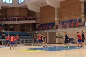 Handbal: CSM Oradea cedează pe teren propriu în faţa Stelei, după o repriză secundă dificilă