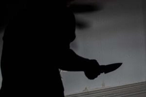 Scandal cu cuţitul la o benzinărie din Jimbolia. Un bărbat a fost rănit