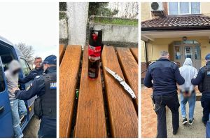 Jandarmii Grupării Mobile Bacău au depistat un bărbat cu obiecte periculoase într-un autobuz
