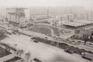 Oradea ieri, Oradea azi: Piaţa Rogerius a crescut odată cu cartierul Zona de Vest (FOTO)