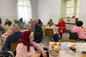 Cămin pentru bătrâni şi pentru persoanele cu dizabilităţi construit într-o comună din Botoşani