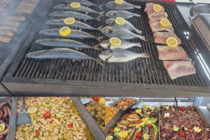 Tradiţia continuă la Târgovişte: „Târgul Tradiţional de Florii şi Paşte” îşi deschide porţile pe Platoul Sălii Polivalente