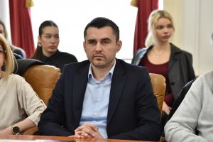 Șefi noi la AJOFM Bihor, după plecarea lui Békési la conducerea ANPC: Cine conduce acum instituţia