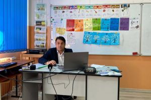 Fost inspector şcolar general din Timiş, numit consilier al ministrului Educaţiei