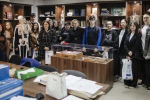 Trei elevi din Botoşani premiaţi la Concursul „Student pentru o zi”,  organizat de USV