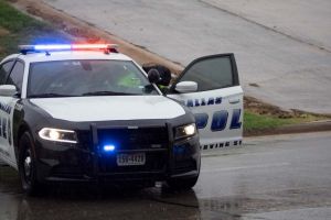 Scene de groază într-o şcoală din Texas. Un elev de 15 ani a împuşcat o profesoară, apoi s-a sinucis