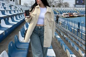 Tânăra de 26 de ani, din Botoşani, care îi pune la respect pe fotbaliştii din ligile inferioare. „Am primit şi multe înjurături”