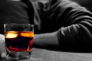 Un ultim pahar s-a transformat în tragedie. Bărbat decedat la bar