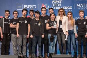 Elevii hunedoreni reprezintă România la competiţia globală de robotică din Mexic