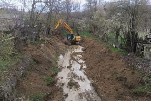 Intervenţie a SGA Gorj pe pârâul Vladimir