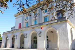 Un recital si doua opere in debutul lunii aprilie, la Teatrul Oleg Danovski Constanta