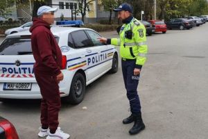 Sute de pietoni sancţionaţi în Olt. Poliţiştii intensifică acţiunile pentru siguranţa rutieră