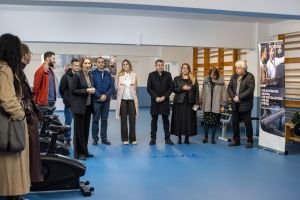 FORVIA HELLA renovează sala de sport a Liceului Tehnologic „Regina Maria” din Arad