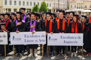 Veste proastă pentru studenţii de la Sibiu: ULBS măreşte taxele de şcolarizare/ video